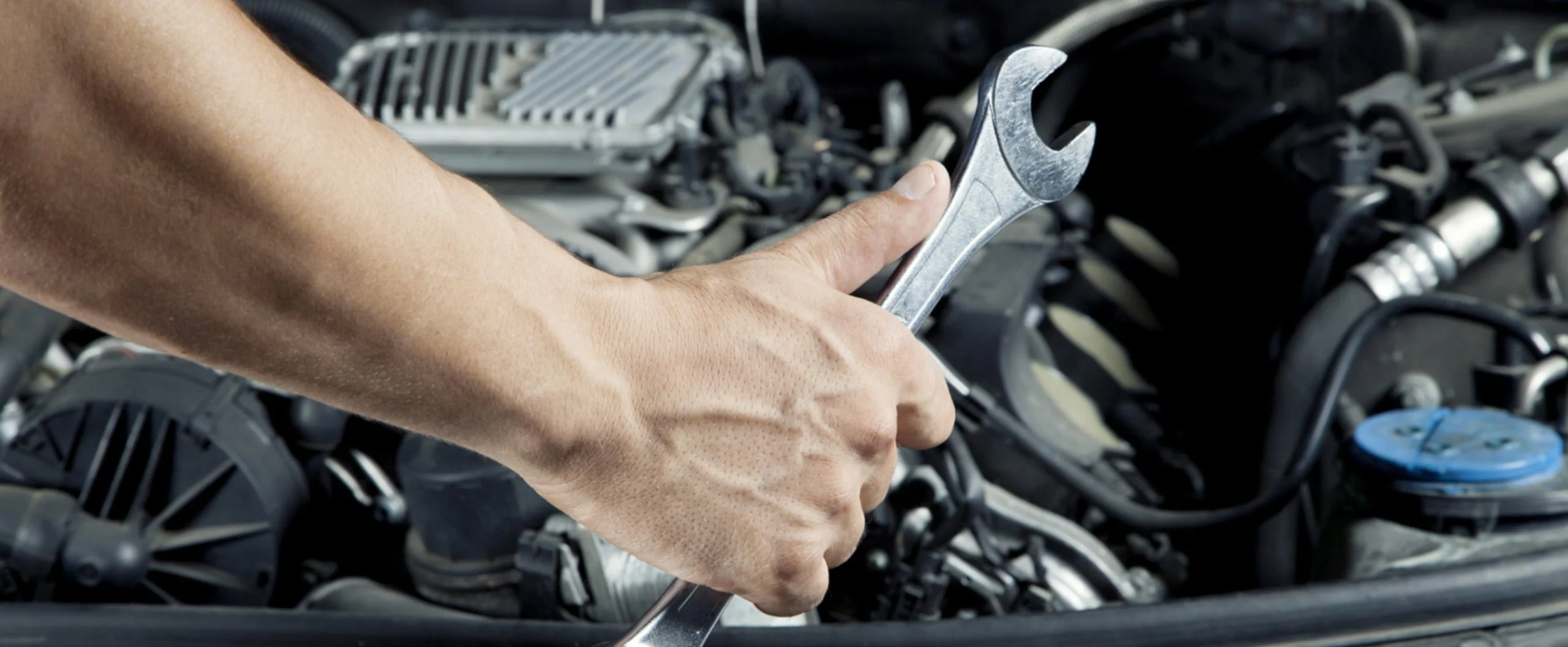 manutenzione_volkswagen_audi_como_2-scaled